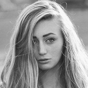 Kate Duncan Headshot