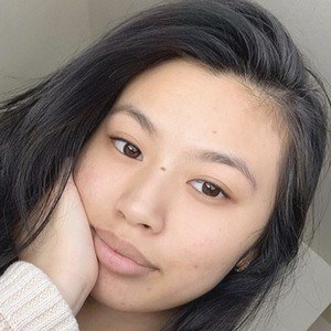 Katelyn Hoang Headshot 6 of 10