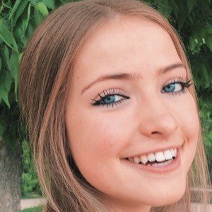 Katelynn Smiley Headshot 5 of 10