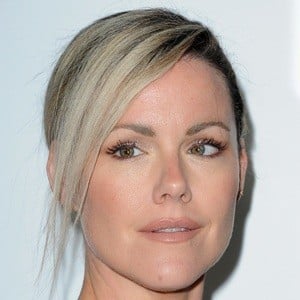 Kathleen Robertson Headshot 9 of 10