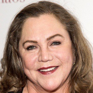 Kathleen Turner Headshot 4 of 6