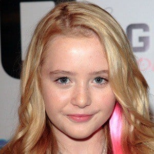 Kathryn Newton Headshot 9 of 10