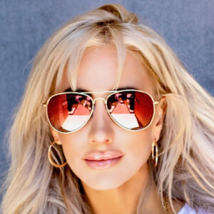 Katie Hamilton Headshot 7 of 10