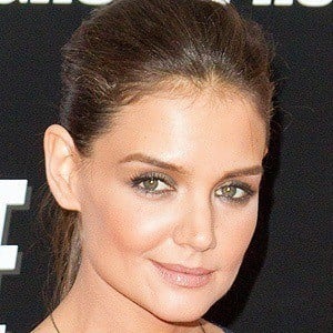 Katie Holmes: Biography, Actor, 'Dawson's Creek' Star