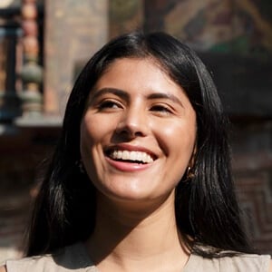 katyawanders Headshot 3 of 4