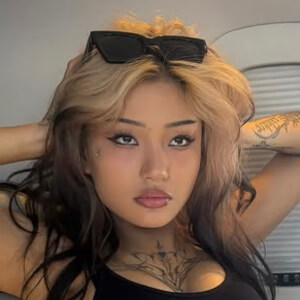 Kayla Bud Headshot 4 of 10