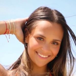 Kayla Rushetsky Headshot 6 of 10