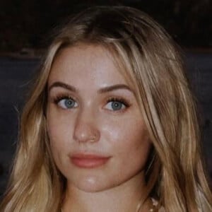 Kaylee Rosie Headshot 2 of 8