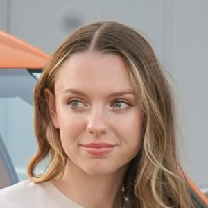 Kaytea Ellery Headshot 3 of 5