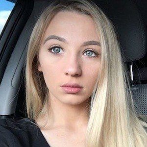 Kbubblez Headshot 9 of 10