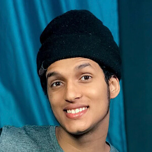 Keblin Ovalles Headshot 2 of 6