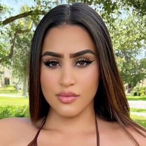 Keishly Mariee Headshot 4 of 6