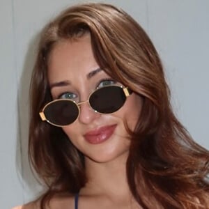 Kelcey Wetterberg Headshot 4 of 5