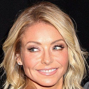 Kelly Ripa Headshot 8 of 10