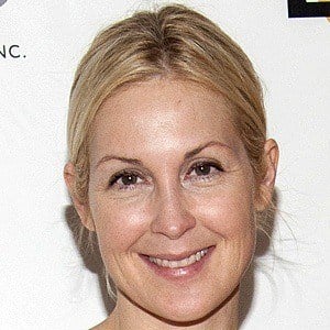 Kelly Rutherford at age 44