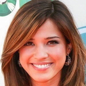Kelsey Asbille Headshot 9 of 10