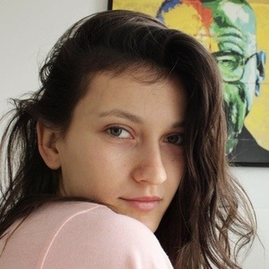 Kely Ferro at age 23