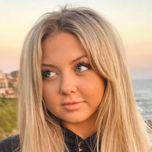 Kendall Etchison - Age, Bio, Family | Famous Birthdays