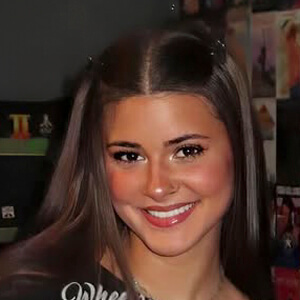 Kendel Butterworth Headshot 6 of 6