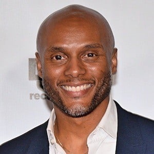 Kenny Lattimore Headshot 6 of 6