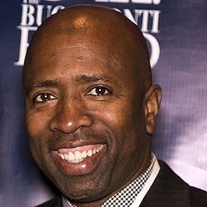 Kenny Smith Headshot 6 of 10