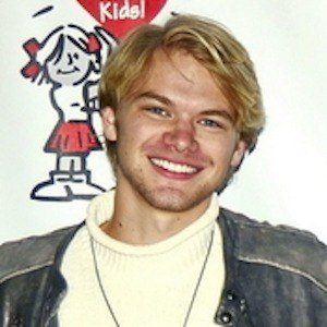 Kenton Duty Headshot 9 of 10