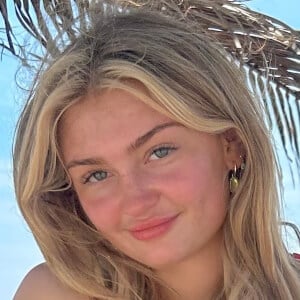Kenzie Yolles Headshot 11 of 11