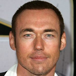 Kevin Durand Headshot 3 of 10