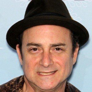 Kevin Pollak - Bio, Family, Trivia | Famous Birthdays