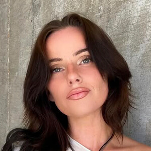KG Lillian Headshot 4 of 6
