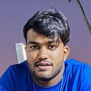 Khan Sultan Headshot 2 of 5