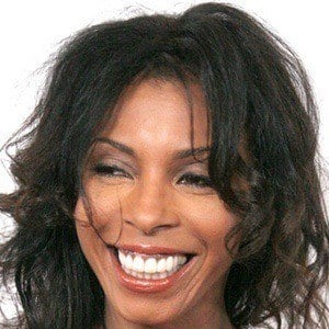 Khandi Alexander - Bio, Family, Trivia | Famous Birthdays
