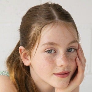 Khiyla Aynne Headshot 8 of 10