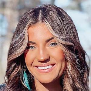 Kierstin Williams Headshot 6 of 14