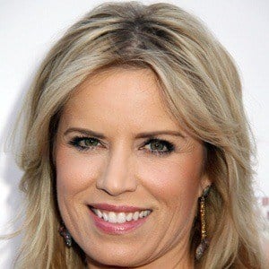 Kim Dickens Headshot 2 of 6