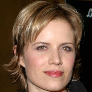 Kim Dickens Headshot 5 of 6