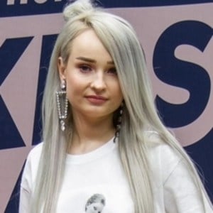 Kim Petras at age 25