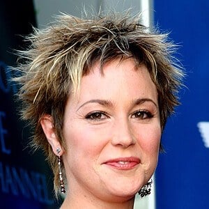 Kim Rhodes at age 35