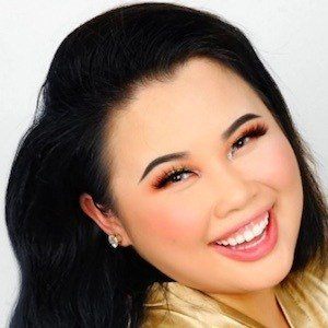 Kim Thai Headshot