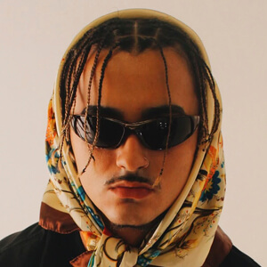 Kim Vieira Headshot 2 of 4