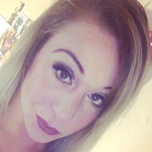 Kimber Lee Headshot 6 of 6