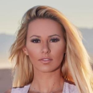 Kindly Myers Headshot 10 of 17