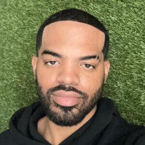 king_quartez Headshot 5 of 10