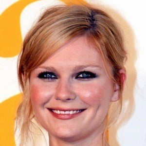 Kirsten Dunst at age 27