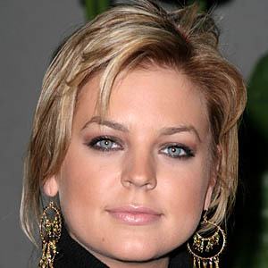 Kirsten Storms Headshot 5 of 7