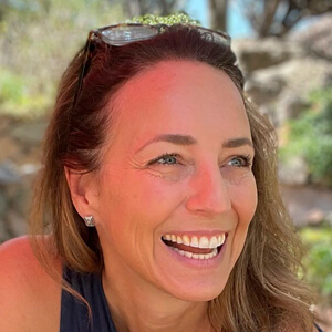 Kirsten Warner Headshot 3 of 3