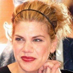 Kristen Johnston Headshot 3 of 5