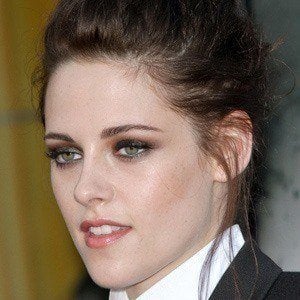 Kristen Stewart at age 22