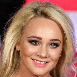 Kirsty-Leigh Porter Headshot 5 of 5