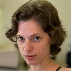 Kristy Ponomar Headshot 2 of 6